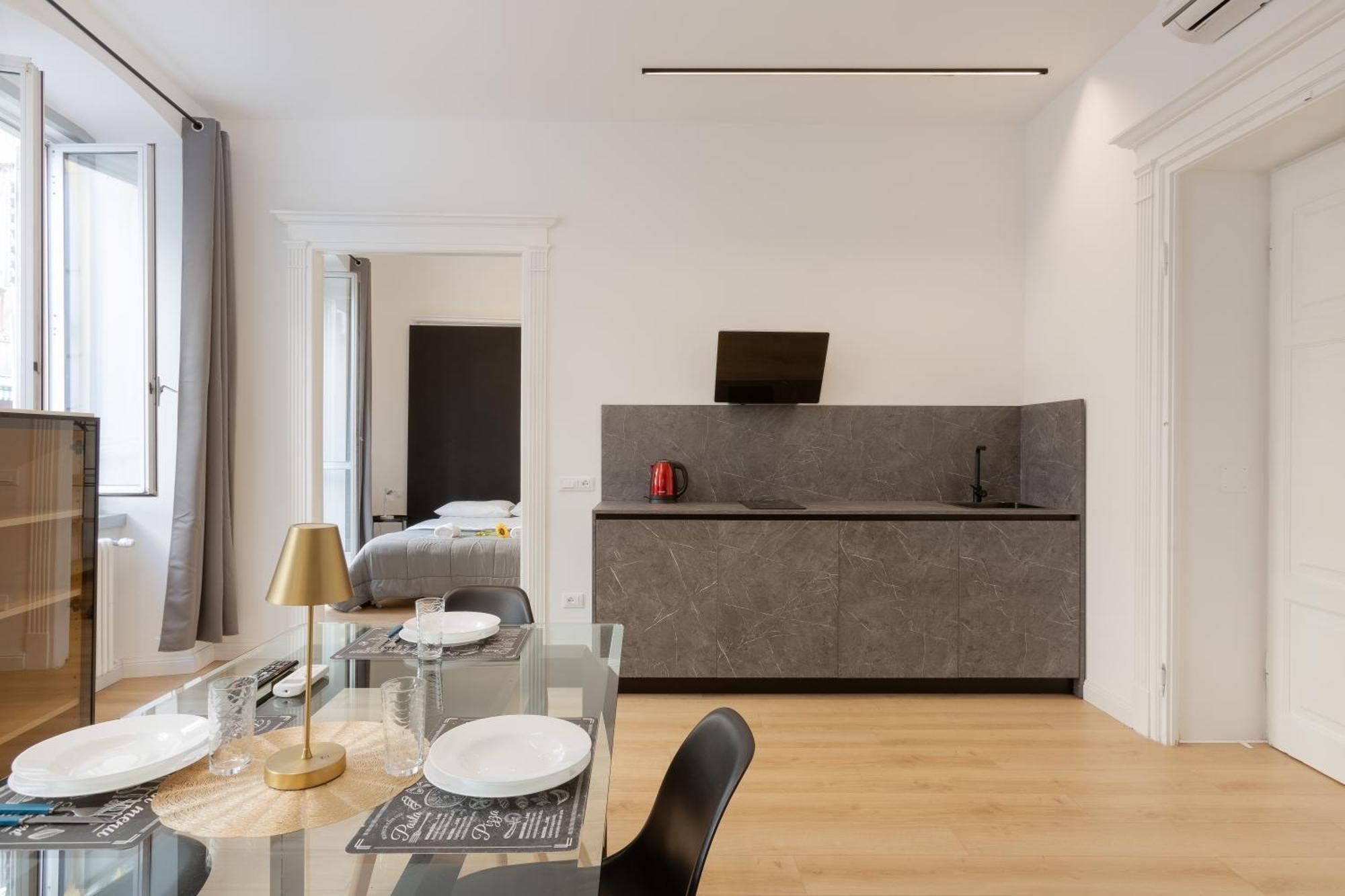 Snapstay Luxury Apartments In Centro A Trieste Exterior photo
